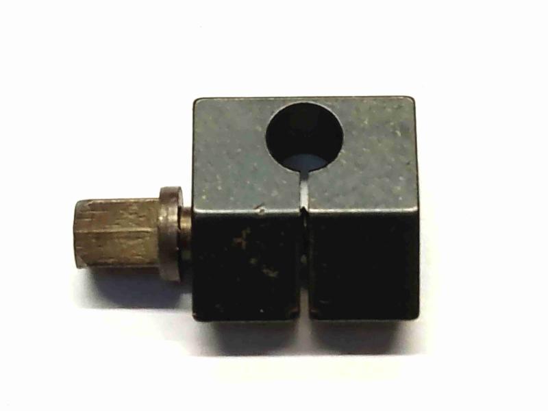 Sägeblatt-Klemme für HEGNER-Feinschnittsägen